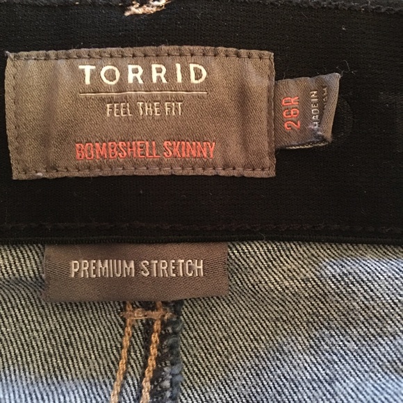 🌸Torrid Bombshell Boyfriend Skinny Jeans Women plus size 26R🌸 - Picture 2 of 16